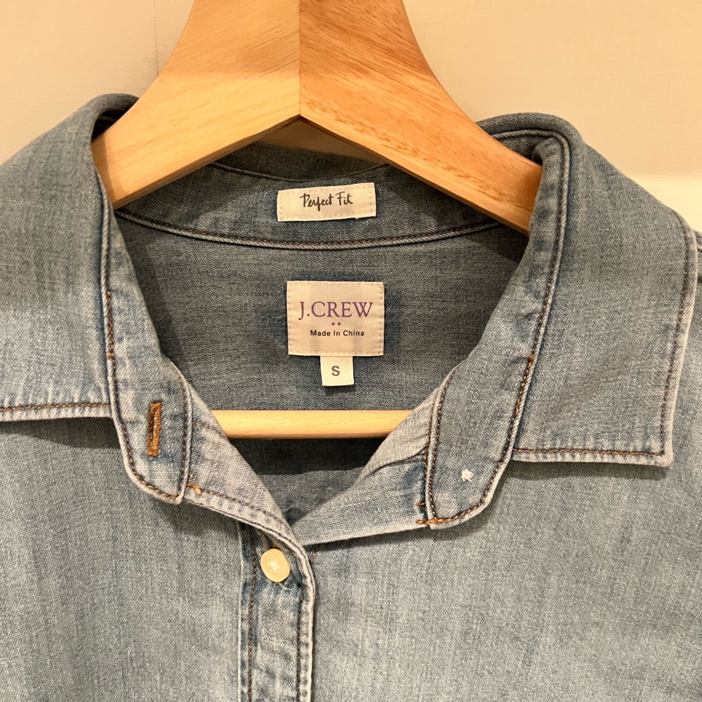 J. Crew chambray button down - Picture 4 of 4